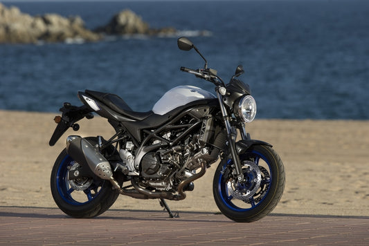 Suzuki SV650 : On sait quel est le meilleur support téléphone !