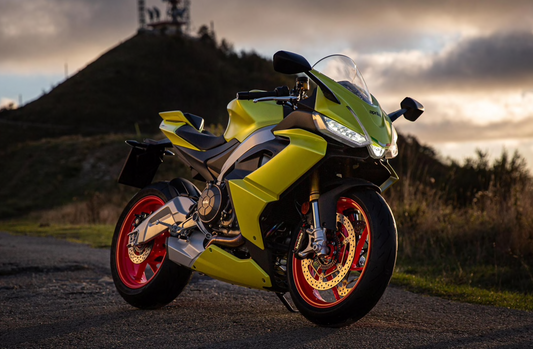 Aprilia RS 660: Der beste Handyhalter?