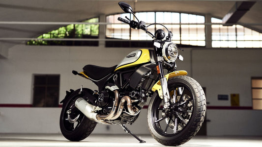 Ducati Scrambler 800: Find the best support for your smartphone