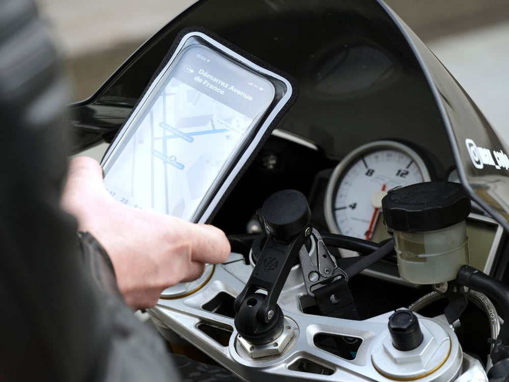 <span>Magnetic smartphone Boost fork stem mount for motorcycle</span>