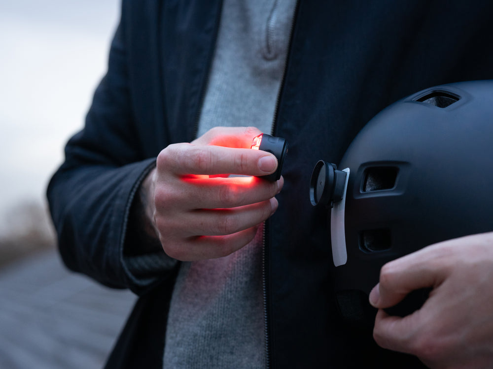 Support magnétique à clip VIOO pour casque (lumières non incluses)