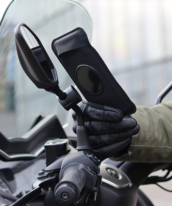Soporte para Smartphone en moto con cogida a retrovisor